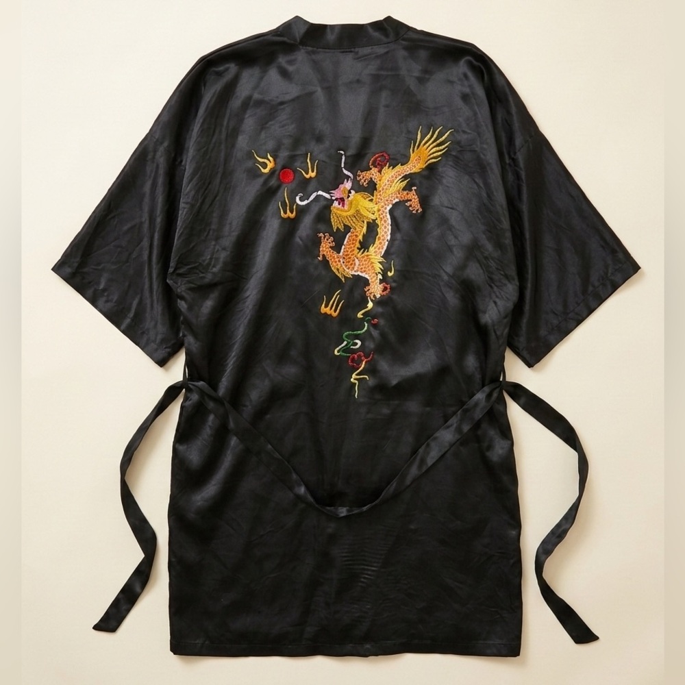 Vintage Silver Lake Dragon Robe, Black Rayon Kimono 100% Rayon